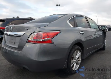 2015 Nissan Altima 2.5 Sv from USA, damaged, VIN 1N4AL3APXFC570979